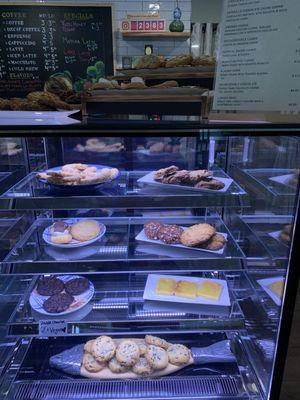 Cookie selection beyond comparison