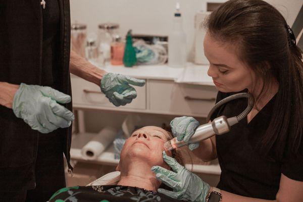 Sylfirm XRF Microneedling
#MedSpa #AestheticClinic#WellnessJourney #SelfCare#BeautyTreatments#LaserHairRemoval#Botox#DermalFillers#Chemical