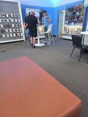 Smh waited for 30 min just to buy a damm sim card