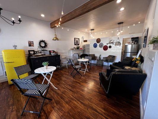 Thirsty Cafe Coffee Bar