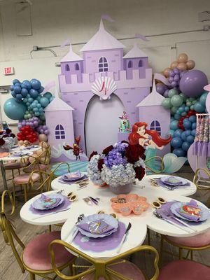 Decoration with Foam Board