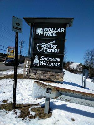 Grabbing a special brick seaker...