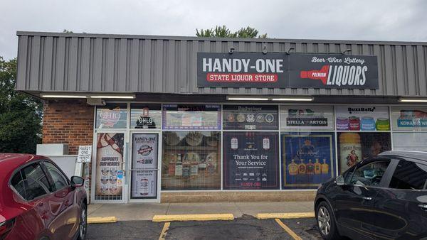 Handy One Liquor Store