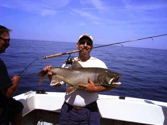 Hook & Heuver Guide Services