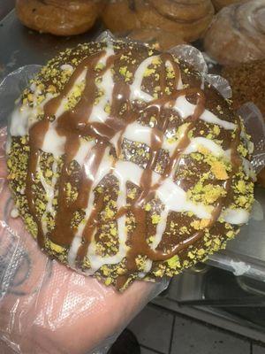 Come try our Dubai donuts while supplies last!