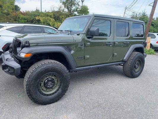 Mike's Foreign & Domestic Automotive