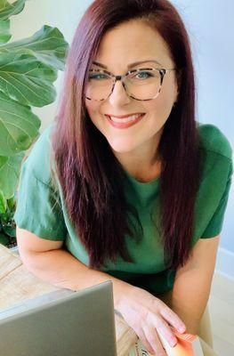 Jessica Alea EdD, MS, LMHC, CCTP, CCATP
Jessica specializes in trauma and anxiety.