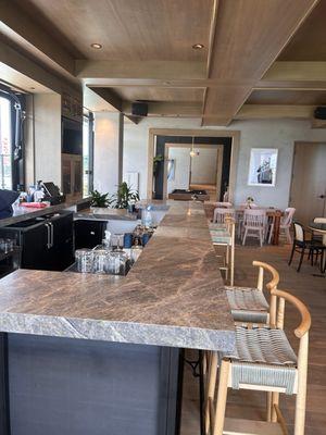 Bar area with delicious cocktails and great bartenders!