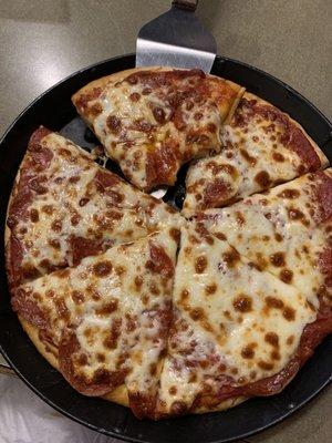 Gluten Free pepperoni pizza (11 inches)