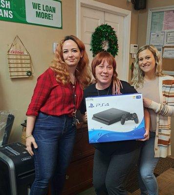 Sweethearts that work here