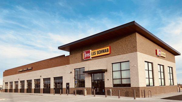 Les Schwab Tire Center