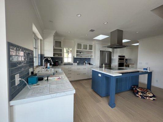 MJ Custom Cabinetry & Woodworks