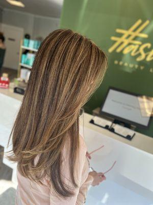 HashTag Beauty Lounge