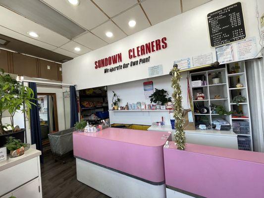 Sundown Cleaners
