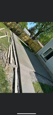 DB's Landscaping and Lawn Care