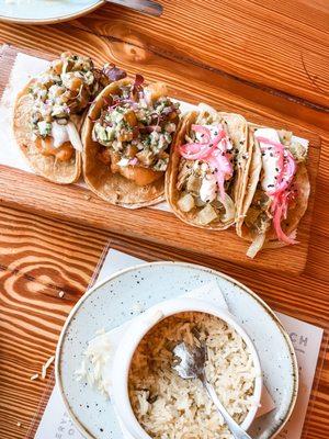 taco special & pollo en salsa verde