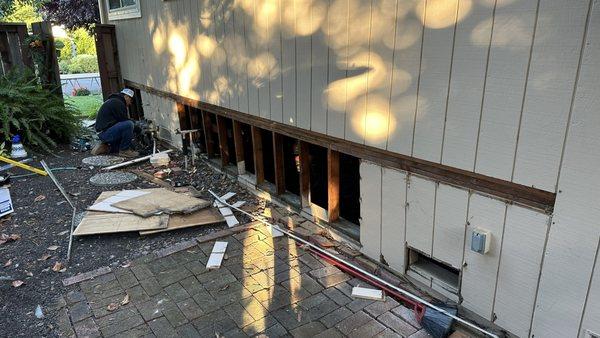 Damaged siding replacement