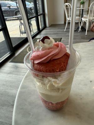 Cupcake and ice cream was very good