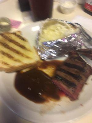 Sirloin w/baked potato & toast
