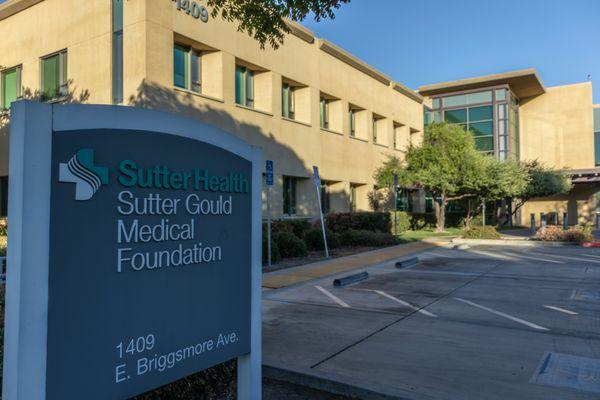 Briggsmore Specialty Surgery Care Center