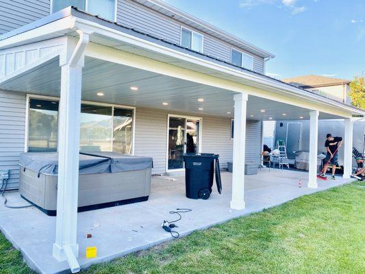 Ukrainian Construction Guys