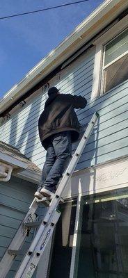 Jesse's Everything Service's