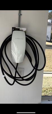 Tesla lvl 2 Charging Station