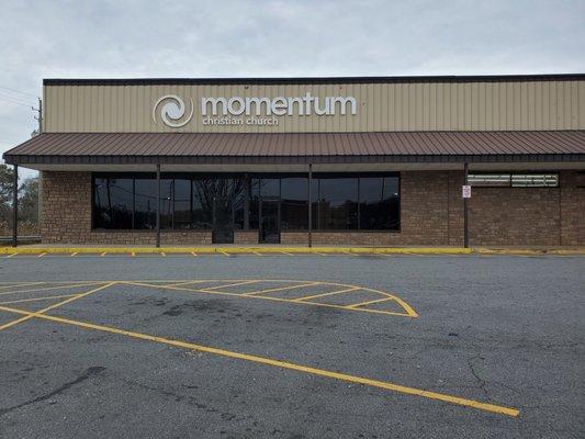Momentum Christian Church - Forsyth Campus