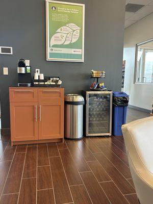 Refreshment area. Coffee and snacks.