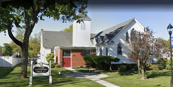 Picture of the outer campus of Cresskill Congregational Church