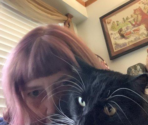 Oh my whiskers and wishbones great color!