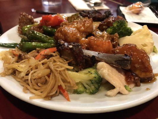 I was able to load up on veggies from a few dishes. The meats didn't do much for me.