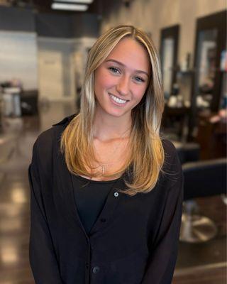 Scissor Lounge Salon