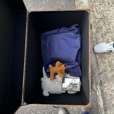 Knwsher and his toys