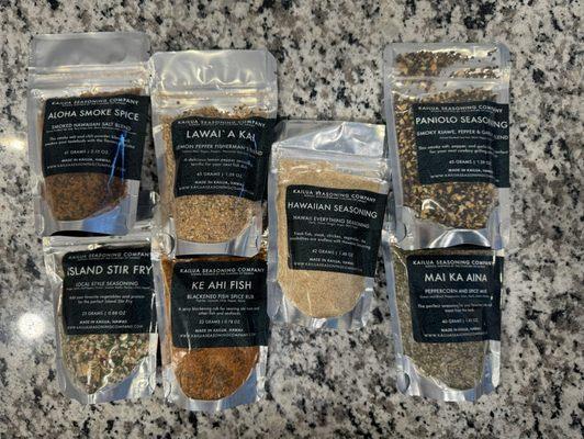 Different Hawaiian seasonings