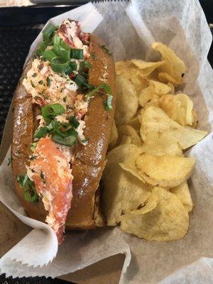 Captain Lobstar roll