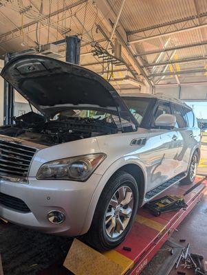 Replacing the Catalytic for 2012 Infinity QX56