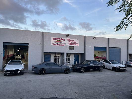 Southern Auto Paint and Body