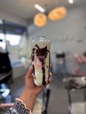 Dubai Chocolate Frosty