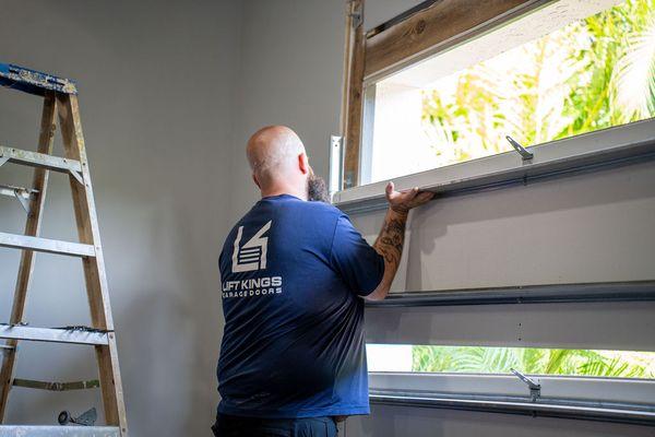Lift Kings Garage Doors