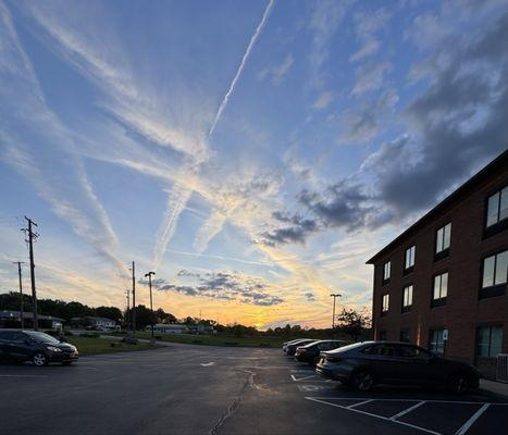 Holiday Inn Express & Suites Donegal