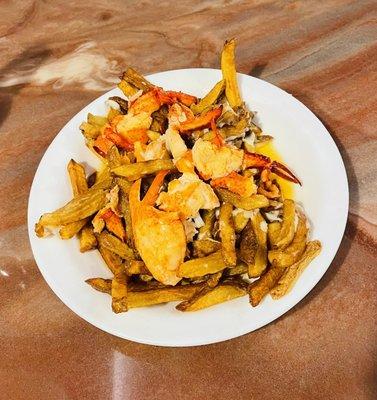 Lobster Poutin!!! Ooooo mmmmm ggggggggg!!!! This is truly delicious!!!!