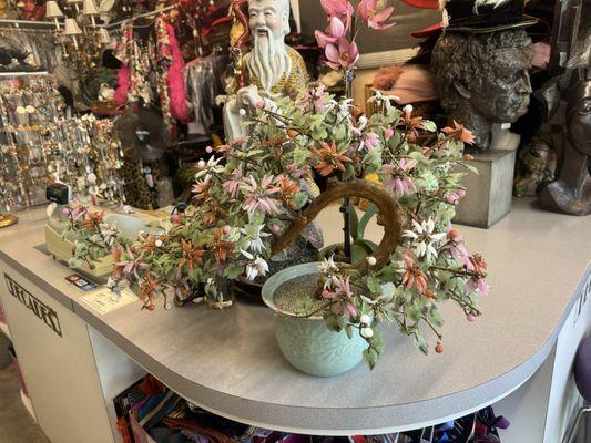 Decades Vintage Clothing