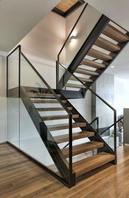Modern/ contemporary staircase