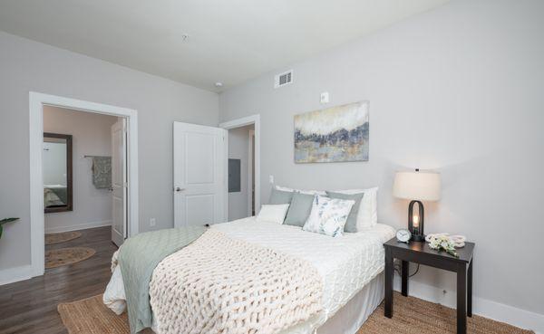 Paragon Luxury Apartments