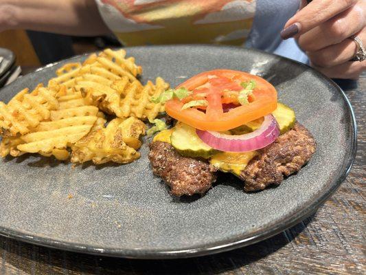 Bunless cheeseburger with waffle fries