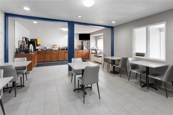 Microtel Inn & Suites by Wyndham Sioux Falls