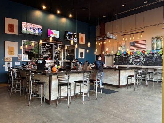 The Mason Jar Lager Company