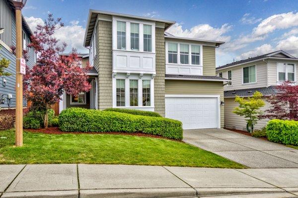 2416 Boulderstone Ct Poulsbo WA 98370
$669K - listing by Ida Bear, Realtor, Broker, Windermere RE West Sound