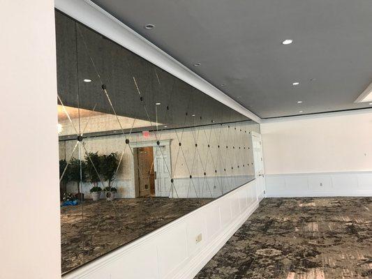 Clearlight Glass & Mirror